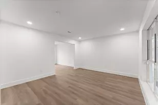 13706 Sablesprings Ln, Houston, TX 77014 - Photo 27