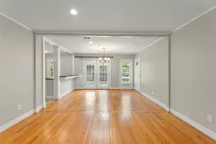 8106 Lorrie Dr, Houston, TX 77025 - Photo 7