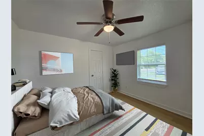 305 Miles Road, Bacliff, TX 77518 - Photo 9