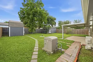 6418 Silver Chalice Dr, Houston, TX 77088 - Photo 33