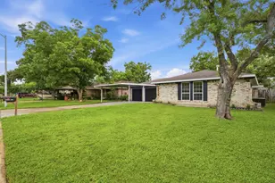 6418 Silver Chalice Dr, Houston, TX 77088 - Photo 5
