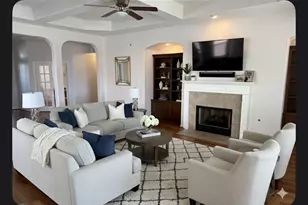2714 White Falls Dr, Pearland, TX 77584 - Photo 3