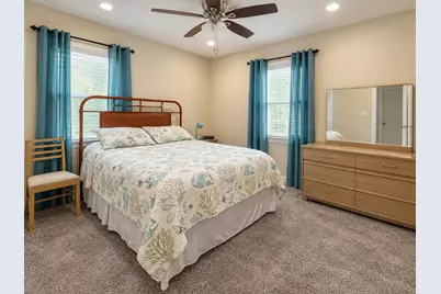 504 Edgewater Street, Richwood, TX 77531 - Photo 13