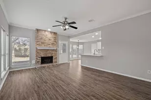 14631 St Cloud Dr, Houston, TX 77062 - Photo 11