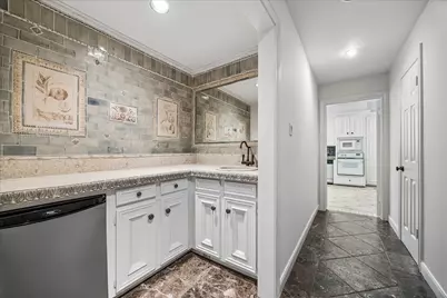 2522 Nantucket Drive #A, Houston, TX 77057 - Photo 17
