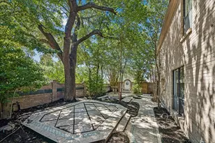 2522 Nantucket Dr, Houston, TX 77057 - Photo 31