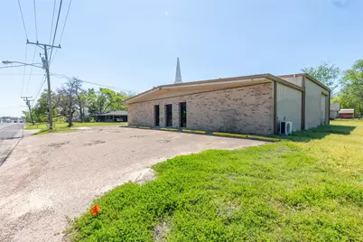601 N May Street, Madisonville, TX 77864 - Photo 29
