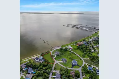 3422 Miramar Drive, Shoreacres, TX 77571 - Photo 3