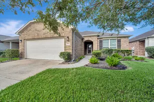 1541 Tuscan Village Dr, League City, TX 77573 - Photo 1