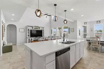 58 Indian Wells Drive, Manvel, TX 77578 - Photo 13