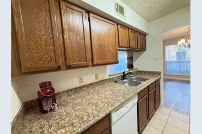 17401 Red Oak Drive #61, Houston, TX 77090 - Photo 5