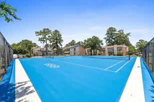 17401 Red Oak Dr, Houston, TX 77090 - Photo 19