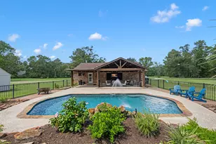 22698 Brook Forest Rd, New Caney, TX 77357 - Photo 35