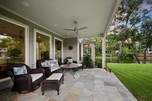 12338 Honeywood Trail, Houston, TX 77077 - Photo 27