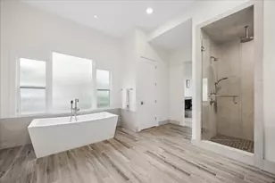 12338 Honeywood Trail, Houston, TX 77077 - Photo 11