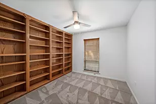 12110 Nova Dr, Houston, TX 77077 - Photo 21