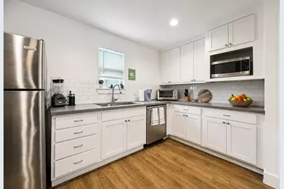 618 Branard Street, Houston, TX 77006 - Photo 19