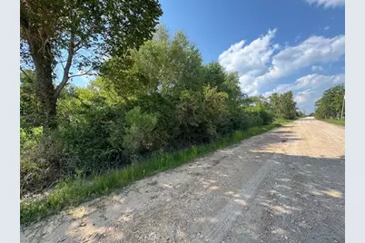 425 County Road 613, Dayton, TX 77535 - Photo 1