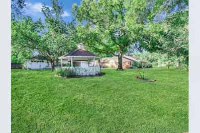 207 Shady Nook Lane, Friendswood, TX 77546 - Photo 19