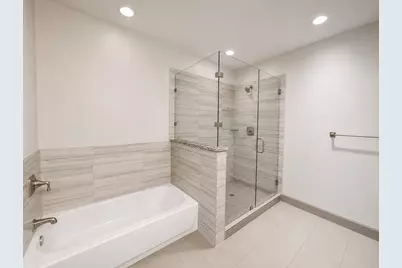 9787 Katy Freeway #1601, Houston, TX 77024 - Photo 9