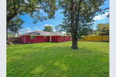 1337 Conrad Sauer Drive, Houston, TX 77043 - Photo 23