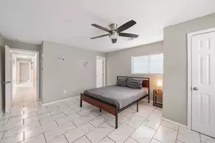 1337 Conrad Sauer Dr, Houston, TX 77043 - Photo 17