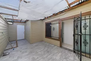 12503 Newbrook Dr, Houston, TX 77072 - Photo 23
