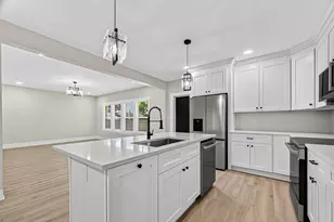 1821 Harold, Houston, TX 77098 - Photo 5