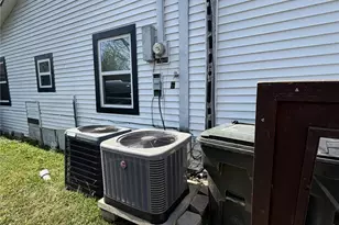 4710 9th St, Bacliff, TX 77518 - Photo 11