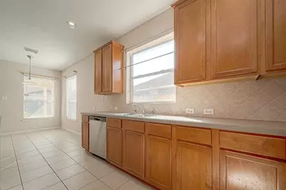 1814 Sonoma Trail Drive, Houston, TX 77049 - Photo 23