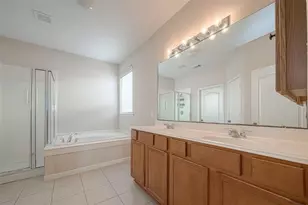 1814 Sonoma Trail Dr, Houston, TX 77049 - Photo 35