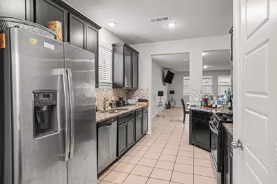 2807 Glenfield Manor Lane, Houston, TX 77014 - Photo 9