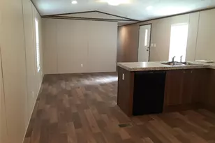 609 Front St, Richmond, TX 77469 - Photo 5