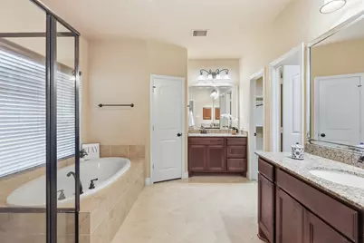 4130 Clover Ridge Lane, Sugar Land, TX 77479 - Photo 21