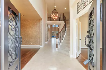 4130 Clover Ridge Lane, Sugar Land, TX 77479 - Photo 5