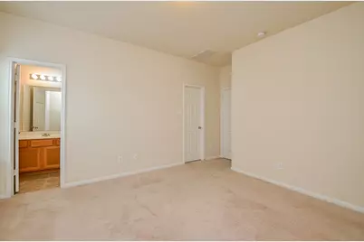 1706 Claremont Garden Circle, Houston, TX 77047 - Photo 13
