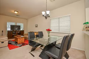 1706 Claremont Garden Cir, Houston, TX 77047 - Photo 5