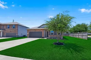6330 Highland Hts Dr, Richmond, TX 77469 - Photo 3