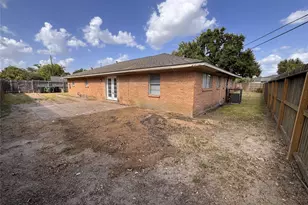 5523 Sweetbay Ln, Houston, TX 77041 - Photo 33