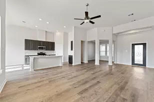 1285 Westfork Dr, Sealy, TX 77474 - Photo 5