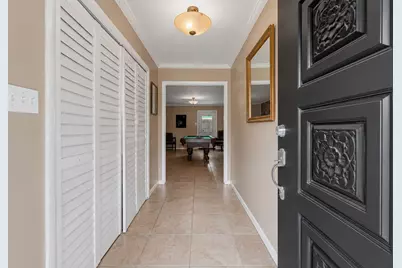 9546 Meadowvale Drive, Houston, TX 77063 - Photo 5