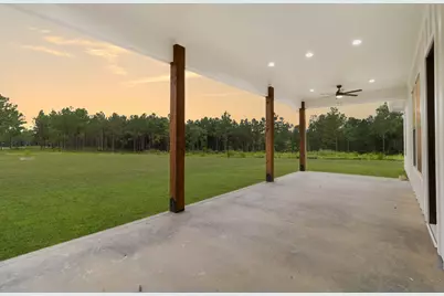 303 Bonfire Bend, Livingston, TX 77351 - Photo 7