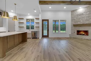 303 Bonfire Bnd, Livingston, TX 77351 - Photo 13