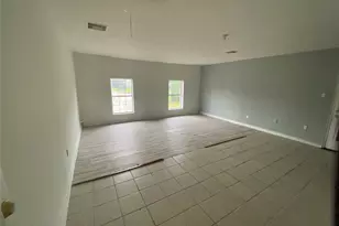 5711 Thrush Dr, Houston, TX 77033 - Photo 3