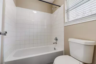 5915 Santa Cecilia Lane, Houston, TX 77017 - Photo 17