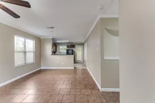 5915 Santa Cecilia Ln, Houston, TX 77017 - Photo 7