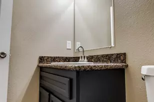 5915 Santa Cecilia Ln, Houston, TX 77017 - Photo 13