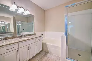 1919 Post Oak Park Dr, Houston, TX 77027 - Photo 9