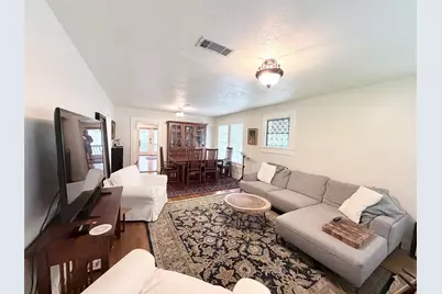 1521 Detroit Avenue, Nederland, TX 77627 - Photo 5