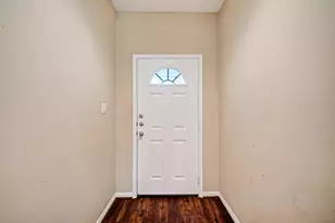 8639 Valley Gold Ct, Houston, TX 77078 - Photo 5